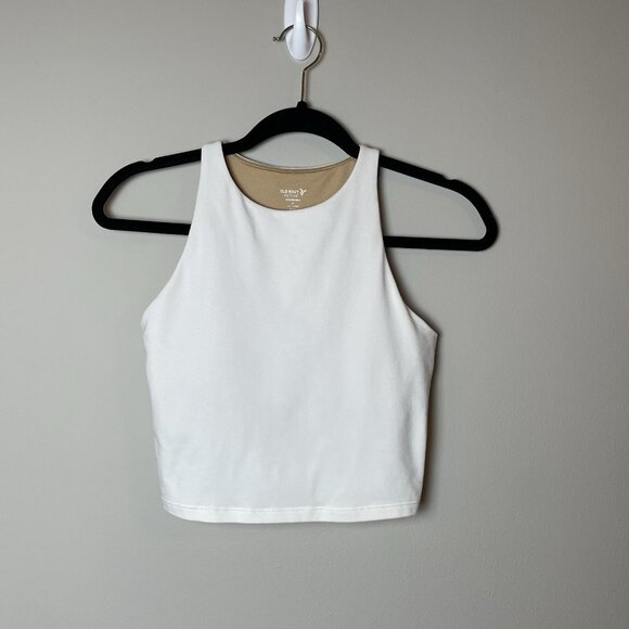 SOLD Old Navy Active Powerchill Crop Tank Built in Bra Small Go Dry Light Suppor - Picture 1 of 5